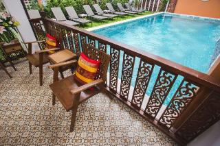 Imagen de los interiores del Hotel CHADA HOTEL. Foto 3