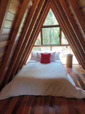 Imagen de la habitación del Hotel CHAL&Eacute;S SUI&Ccedil;OS - Rom&acirc;nticos na Natureza para Adultos. Foto 14