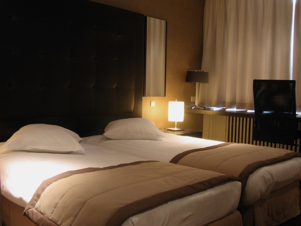 Imagen de la habitación del Hotel CHAMBORD, Bruselas. Foto 3