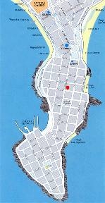 Imagen de la piscina del Hotel CHAMPAGNE. Foto 2