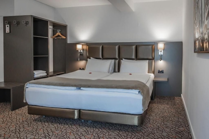 Imagen de la habitación del Hotel CHARM BOUTIQUE HOTEL. Foto 10