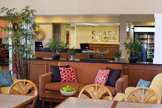 Imagen de los interiores del Hotel CHASE SUITE HOTEL. Foto 12