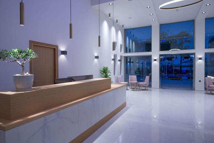 Imagen de los interiores del Hotel CHC Imperial Hotel &ndash; Adults Only. Foto 12
