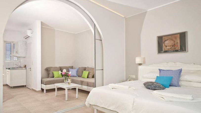 Imagen de la habitación del Hotel CHC Sound of the Sea. Foto 5