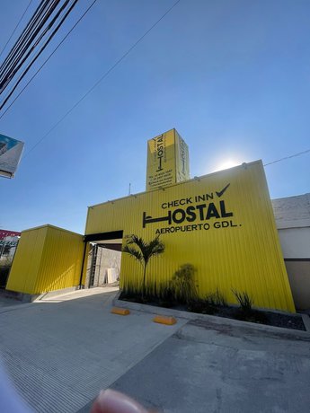 Imagen general del Hotel CHECK INN HOSTAL AEROPUERTO GDL - Hostel. Foto 1