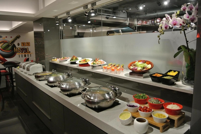 Imagen del bar/restaurante del Hotel CHECK inn Express Taipei Yongkang. Foto 3
