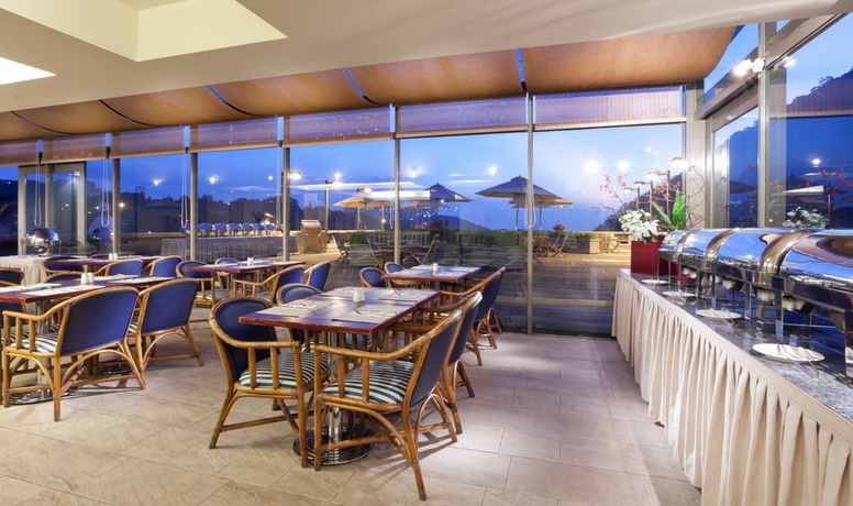 Imagen del bar/restaurante del Hotel CHECK inn Select Taipei Yangmingshan. Foto 6
