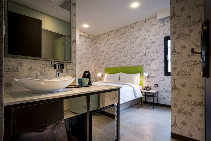 Imagen de la habitación del Hotel CHECK inn Taichung Ziyou. Foto 25