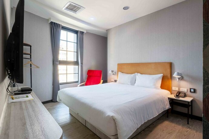 Imagen de la habitación del Hotel CHECK inn Taichung Ziyou. Foto 35