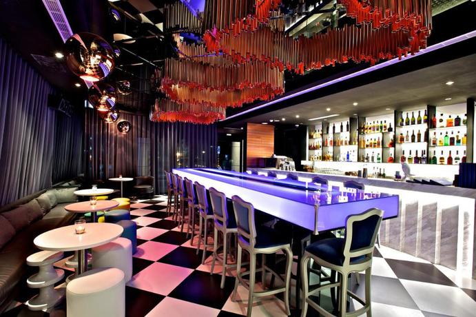 Imagen del bar/restaurante del Hotel CHECK inn Taipei Main Station. Foto 2