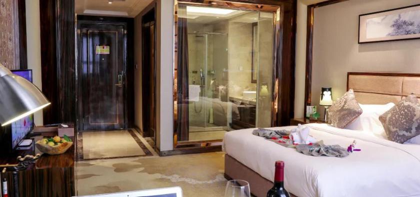 Imagen de la habitación del Hotel CHENGKONG KAIRUI INT. HOTEL (JINGMEN RAILWAY）. Foto 13