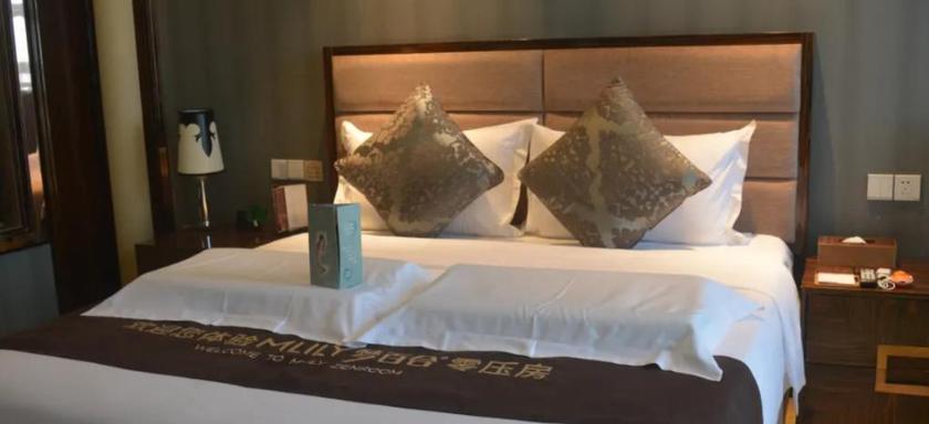 Imagen de la habitación del Hotel CHENGKONG KAIRUI INT. HOTEL (JINGMEN RAILWAY）. Foto 15