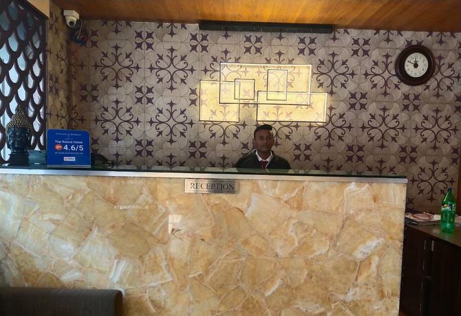 Imagen de los interiores del Hotel CHINMAYE INN. Foto 20