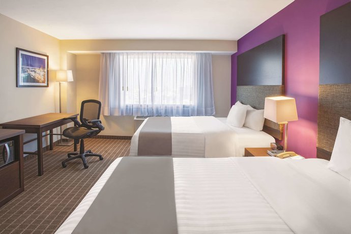 Imagen de la habitación del Hotel CHN Hotel Monterrey Centro, Trademark Collection by Wyndham. Foto 9