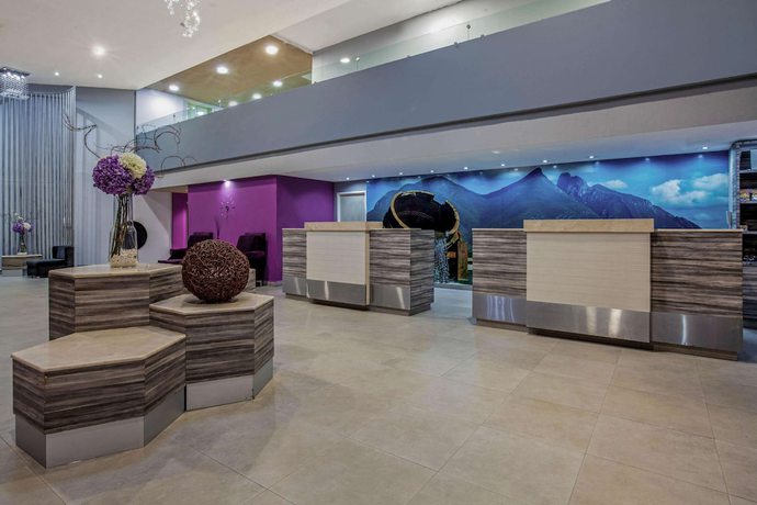 Imagen de los interiores del Hotel CHN Hotel Monterrey Centro, Trademark Collection by Wyndham. Foto 20