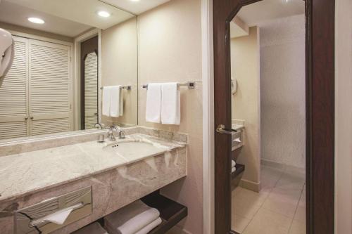 Imagen general del Hotel CHN Hotel Monterrey Norte, Trademark Collection by Wyndham. Foto 7