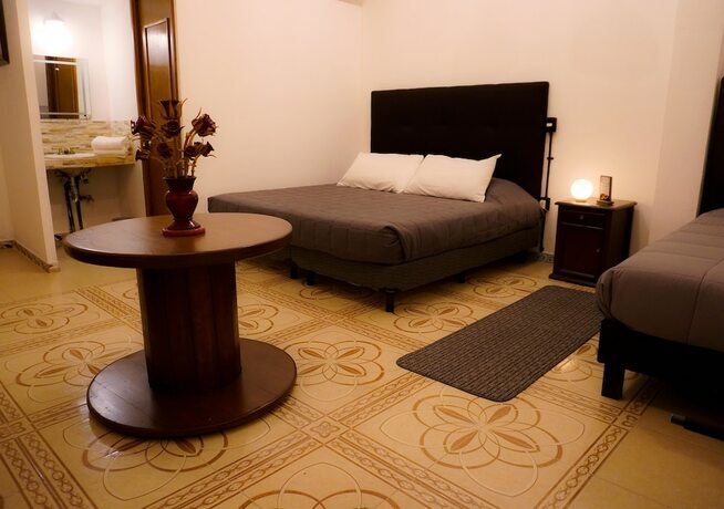 Imagen de la habitación del Hotel CHOLOA. Foto 20