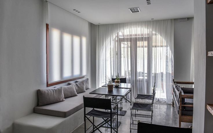 Imagen de los interiores del Hotel CHRIS HOTEL. Foto 17