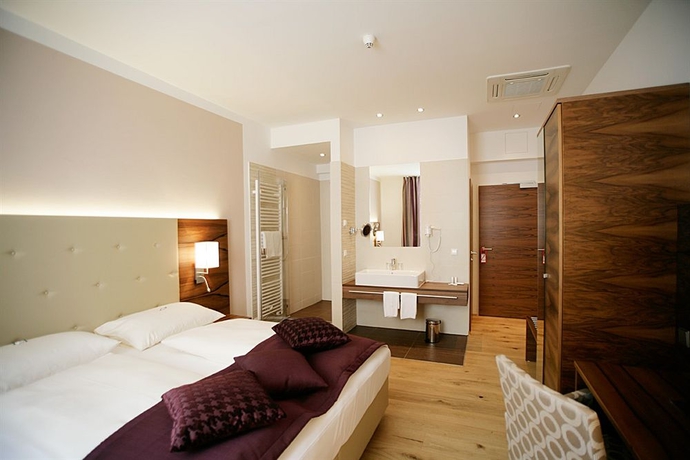 Imagen de la habitación del Hotel CHRIZZ Rooms. Foto 6