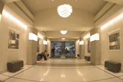 Imagen general del Hotel CHURCHILL RESIDENCE SUITES. Foto 3
