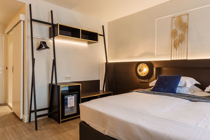 Imagen de la habitación del Hotel C-Hotels Continental. Foto 10