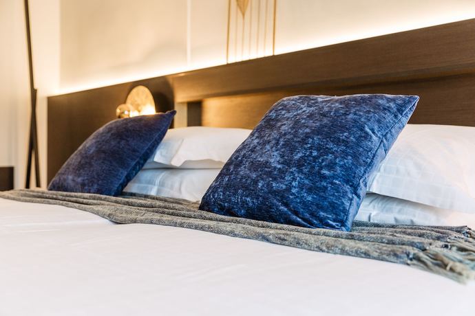 Imagen de la habitación del Hotel C-Hotels Continental. Foto 17