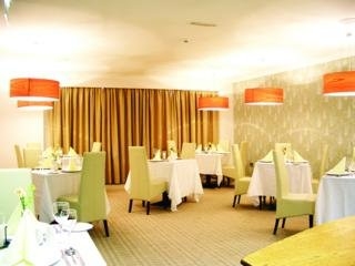 Imagen del bar/restaurante del Hotel CILL ADOAIN. Foto 4