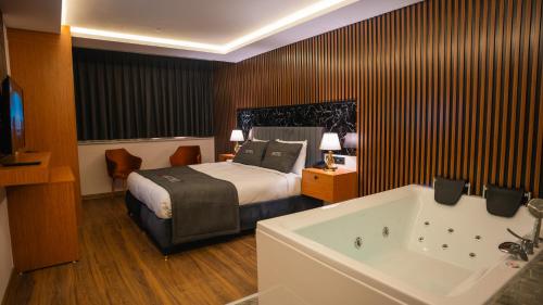 Imagen de la habitación del Hotel CIP, Bakırk&ouml;y. Foto 14
