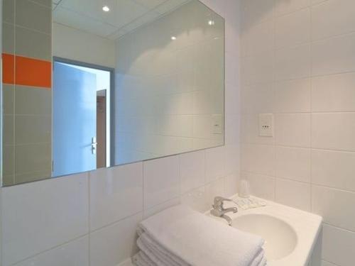 Imagen general del Hotel CIS Paris Maurice Ravel. Foto 2