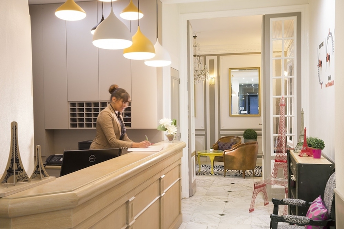 Imagen de los interiores del Hotel CITE ROUGEMONT. Foto 18