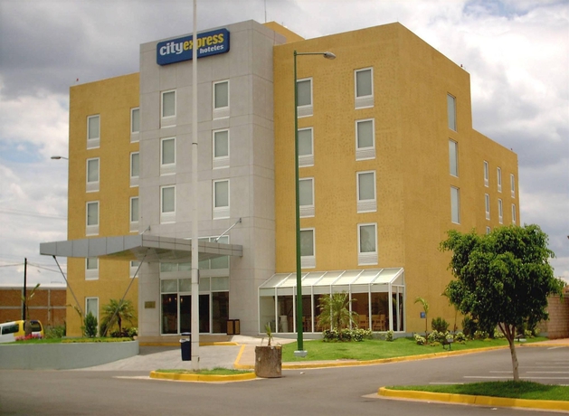 Imagen general del Hotel CITY EXPRESS TEPATITLAN. Foto 2