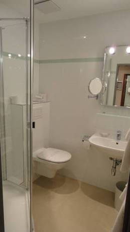 Imagen general del Hotel CITY HOTEL ALBRECHT. Foto 3