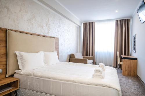 Imagen de la habitación del Hotel CITY Sandanski. Foto 16