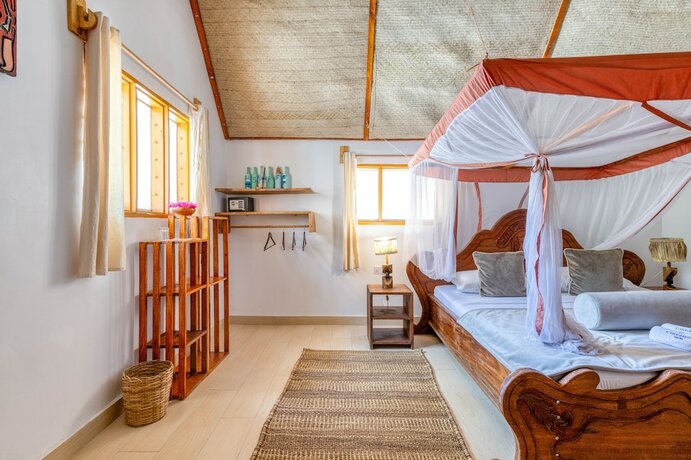 Imagen de la habitación del Hotel CInnamon. Foto 19