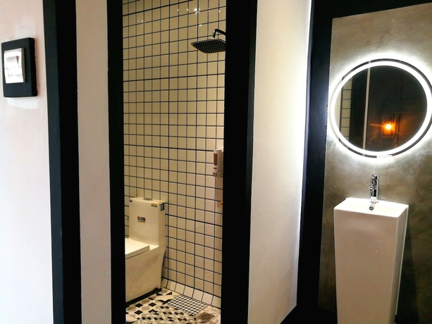Imagen de la habitación del Hotel CJ House. Foto 10