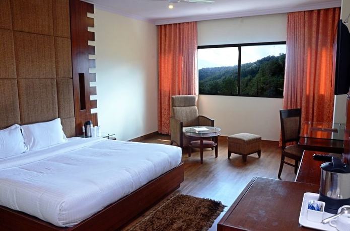 Imagen de la habitación del Hotel CK International. Foto 4
