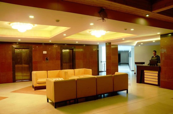 Imagen del bar/restaurante del Hotel CK International. Foto 3