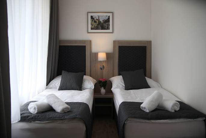 Imagen de la habitación del Hotel CK Park. Foto 6