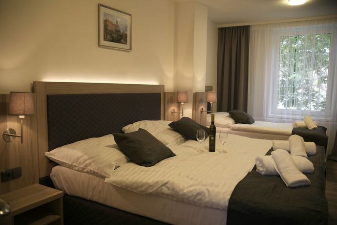 Imagen de la habitación del Hotel CK Park. Foto 7