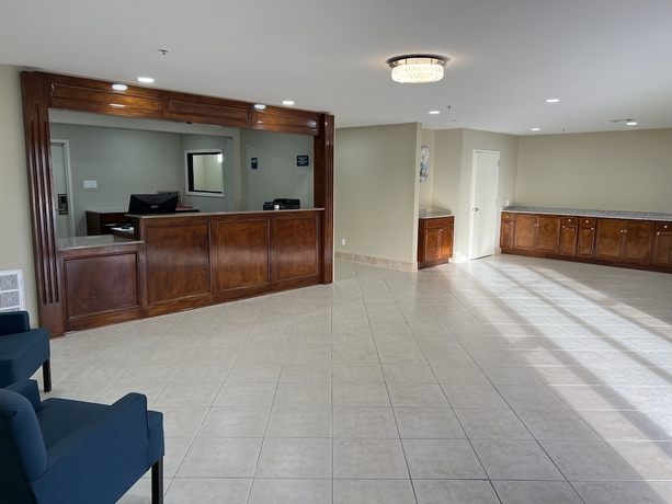 Imagen de los interiores del Hotel CLAIRMONT INN and SUITES. Foto 15