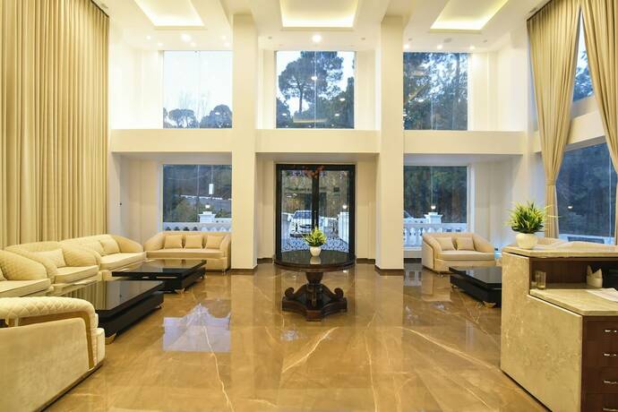 Imagen general del Hotel CLARET INN BY DLS HOTELS. Foto 1