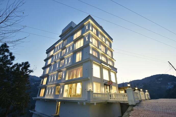 Imagen general del Hotel CLARET INN BY DLS HOTELS. Foto 4