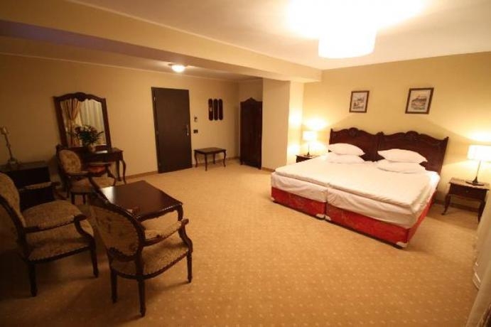 Imagen de la habitación del Hotel CLASSIC INN, Brasov. Foto 4