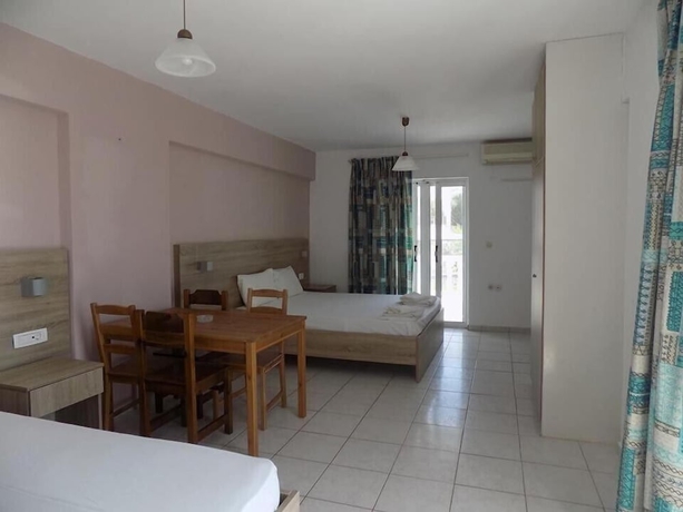 Imagen de la habitación del Hotel CLEAR HORIZON, Ammoudi. Foto 9