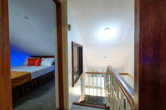 Imagen de la habitación del Hotel CLOCKWORKORANGE Luxury Suites 4mins from Airport. Foto 5