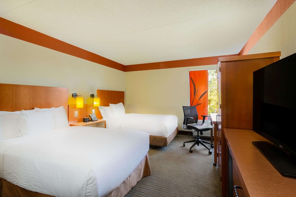 Imagen de la habitación del Hotel CLT Airport Inn & Suites. Foto 7