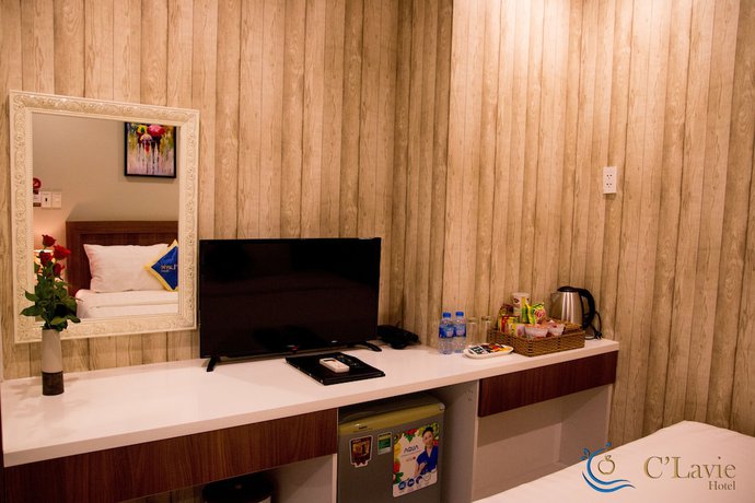 Imagen de la habitación del Hotel C'Lavie - Saigon Airport. Foto 11
