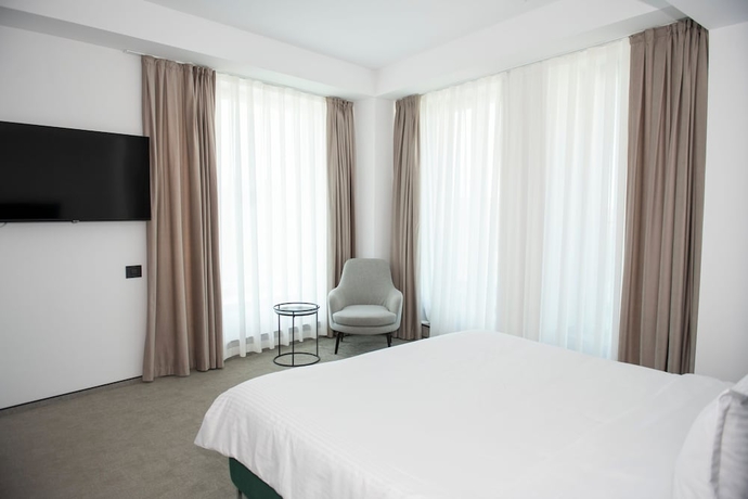 Imagen de la habitación del Hotel CM111Apparthotel. Foto 2