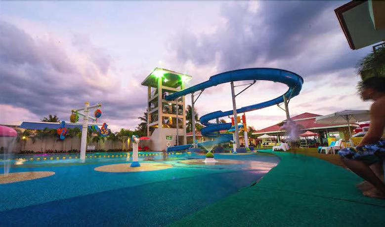 Imagen general del Hotel CML Beach Resort and Water Park. Foto 7