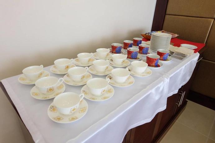 Imagen del bar/restaurante del Hotel CML Beach Resort and Water Park. Foto 10